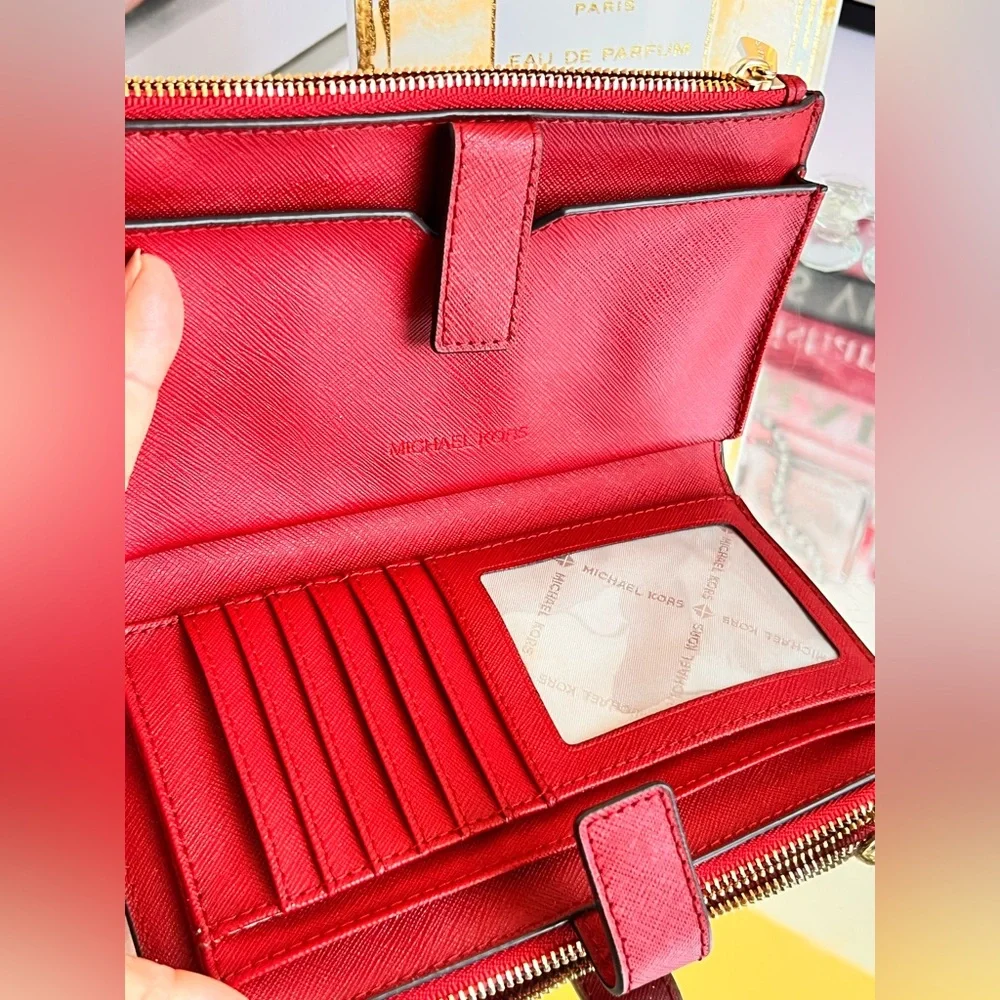 Michael Kors NWOT Red Kearny with Heart and pig Design wallet or clutch